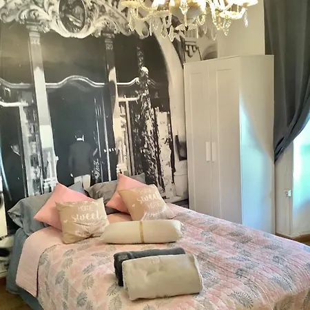 Angel House -Chiado Room * ליסבון