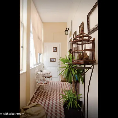 בית הארחה Angel House -Chiado Room *